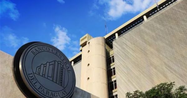 Pressure mounts on Paraguay&rsquo;s Central Bank over doubts about some lenders&rsquo; solvency